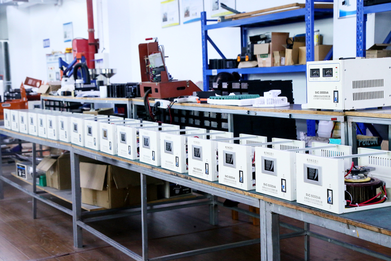 創(chuàng)穩(wěn)電氣 SVC-5000VA 穩(wěn)壓器 國際外貿(mào)發(fā)貨