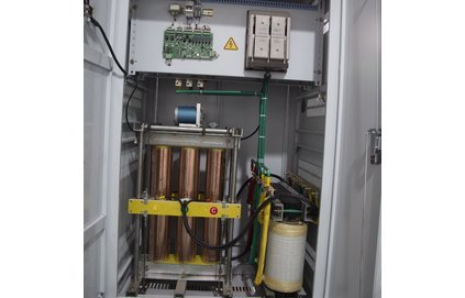 三相穩(wěn)壓器價(jià)格